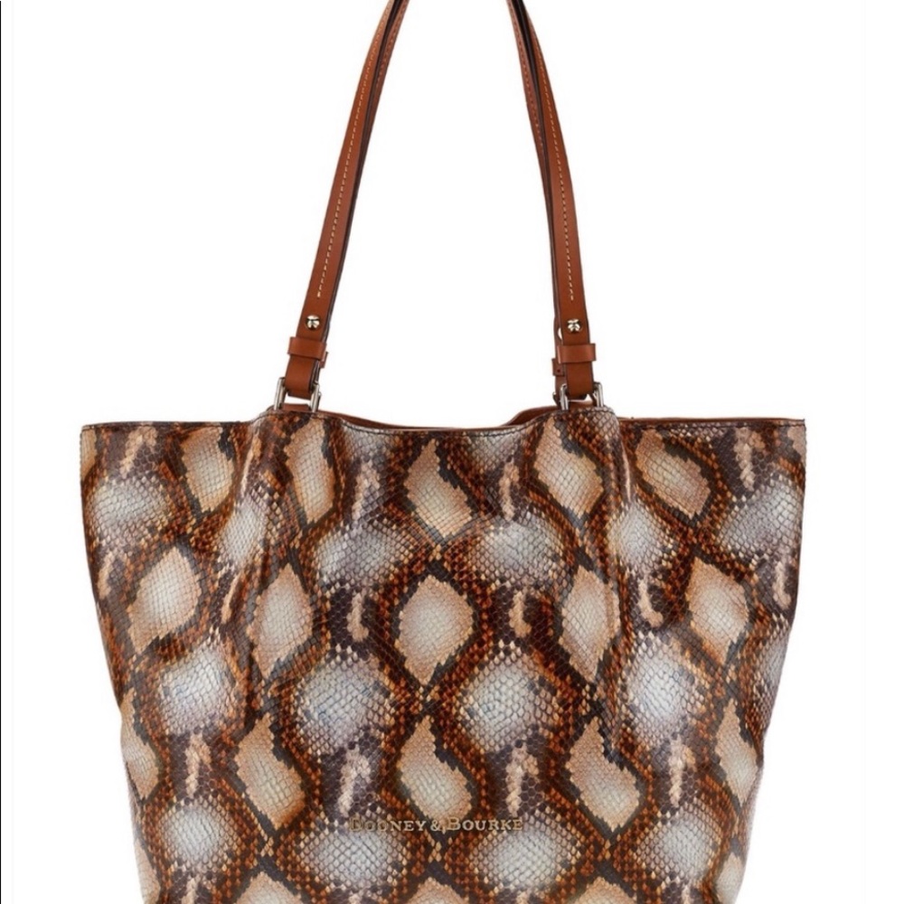 Dooney & Bourke City Flynn Purse